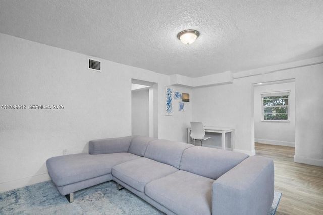 65 NW 118th Street, Miami, FL 33168