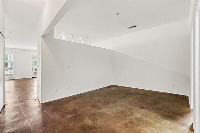 560 Dutch Valley Road NE 2305, Atlanta, GA 30324