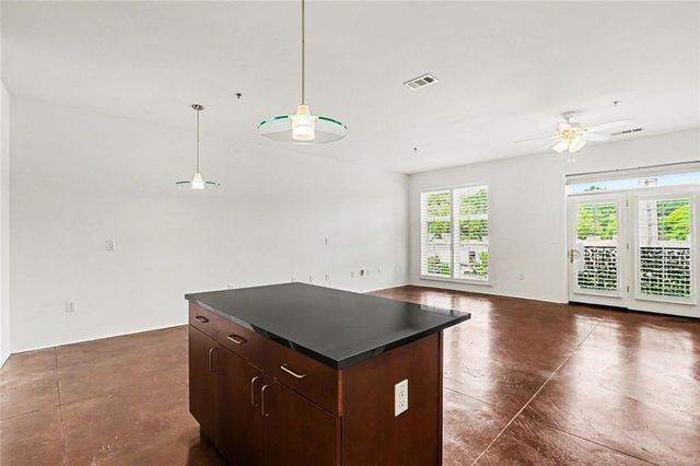 560 Dutch Valley Road NE 2305, Atlanta, GA 30324