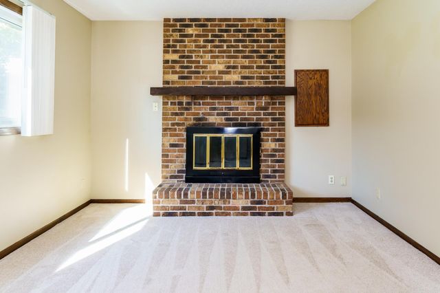 10355 Balsam Lane, Eden Prairie, MN 55347