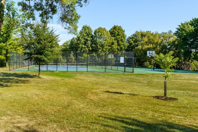10355 Balsam Lane, Eden Prairie, MN 55347