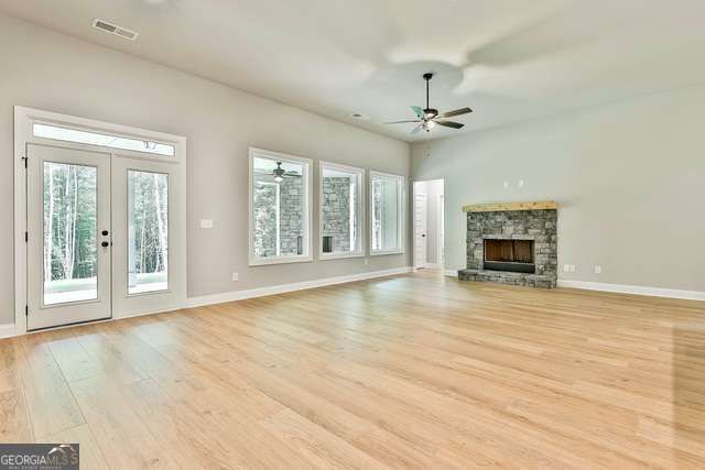 2460 N HWY 29 2, Newnan, GA 30265