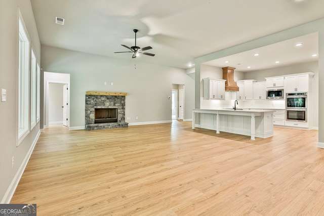2460 N HWY 29 2, Newnan, GA 30265