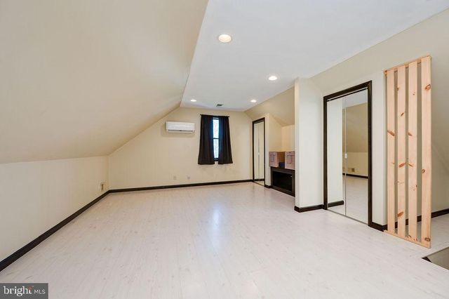 2039 SCHOOL RD, Pottstown, PA 19465