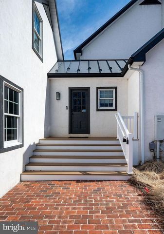 2039 SCHOOL RD, Pottstown, PA 19465