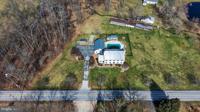 2039 SCHOOL RD, Pottstown, PA 19465