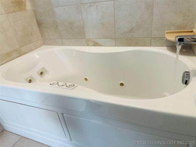 2720 Michael Road, Muskogee, OK 74403