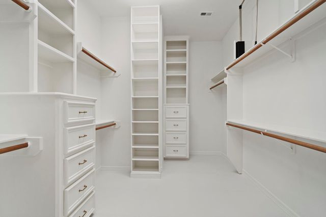 7322 Greatwood Lake Drive, Sugar Land, TX 77479