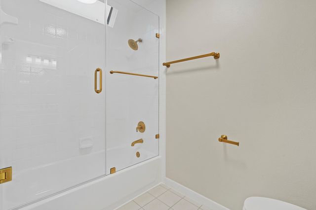 7322 Greatwood Lake Drive, Sugar Land, TX 77479