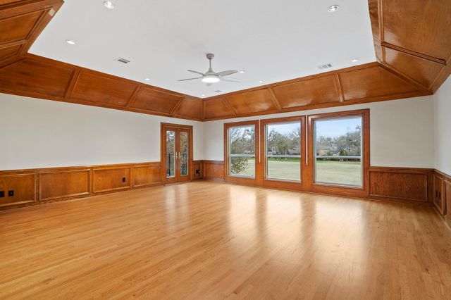 7322 Greatwood Lake Drive, Sugar Land, TX 77479