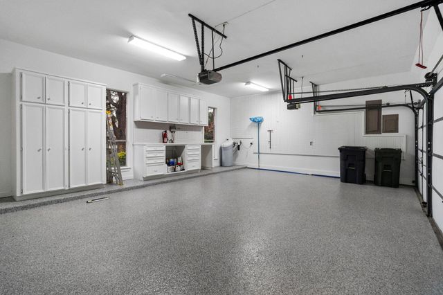 7322 Greatwood Lake Drive, Sugar Land, TX 77479