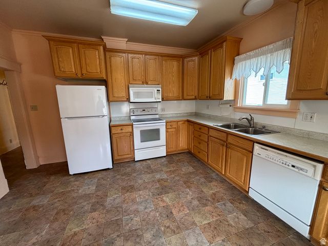 37 E CLARK ST, Grantsville, UT 84029