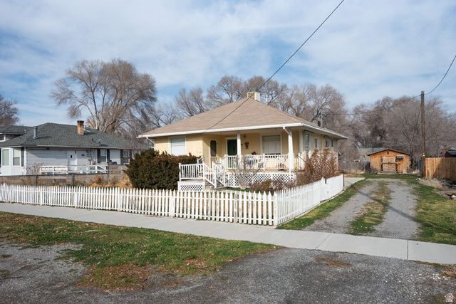 37 E CLARK ST, Grantsville, UT 84029