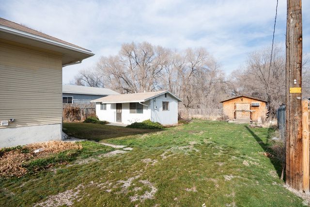 37 E CLARK ST, Grantsville, UT 84029