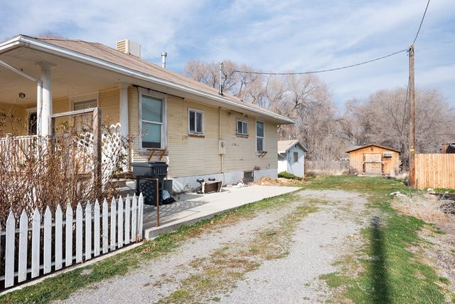 37 E CLARK ST, Grantsville, UT 84029