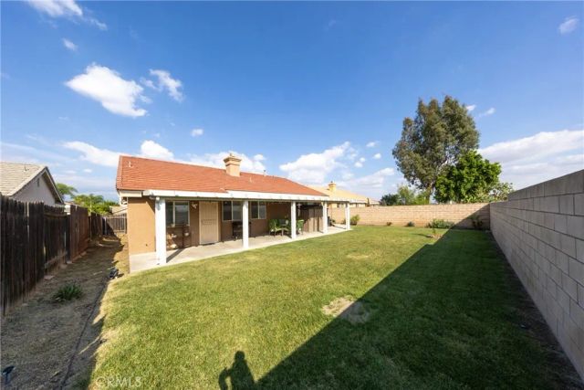 817 Riverwalk, San Bernardino, CA 92408