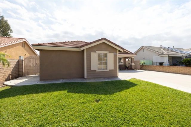 817 Riverwalk, San Bernardino, CA 92408