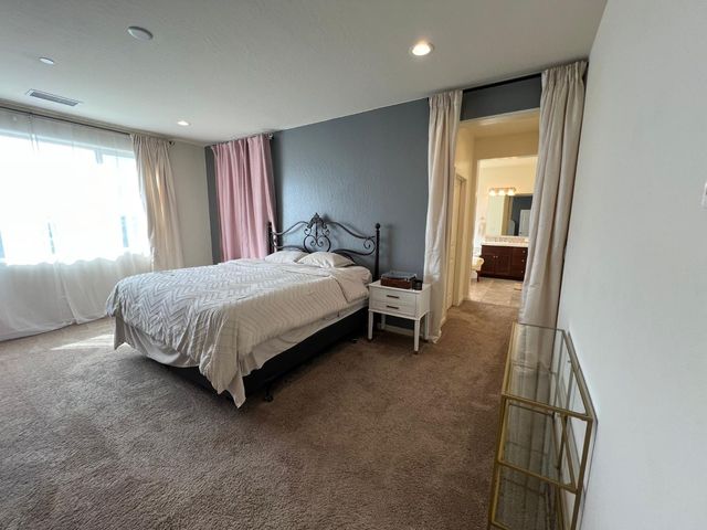 1100 Corazon Avenue, Clovis, CA 93619