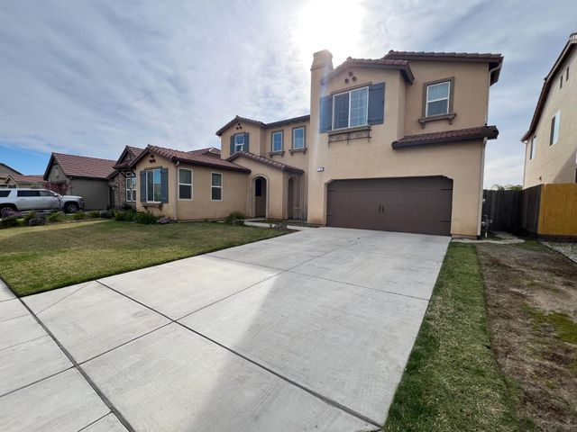 1100 Corazon Avenue, Clovis, CA 93619
