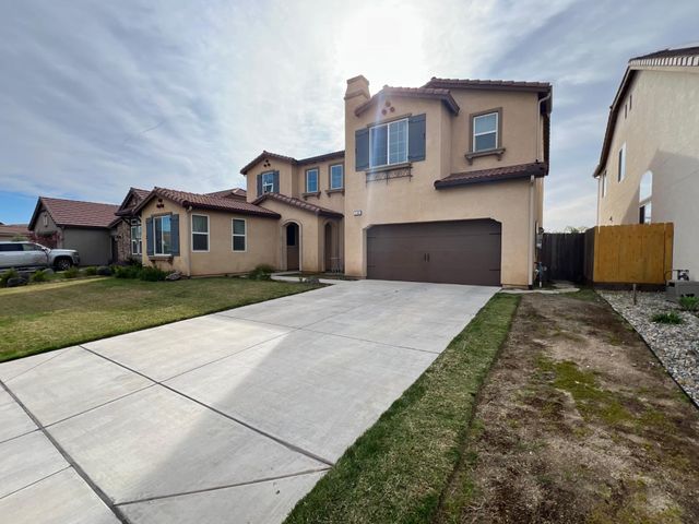 1100 Corazon Avenue, Clovis, CA 93619