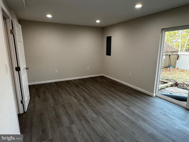 1920 OLD POST TER, Woodbridge, VA 22191