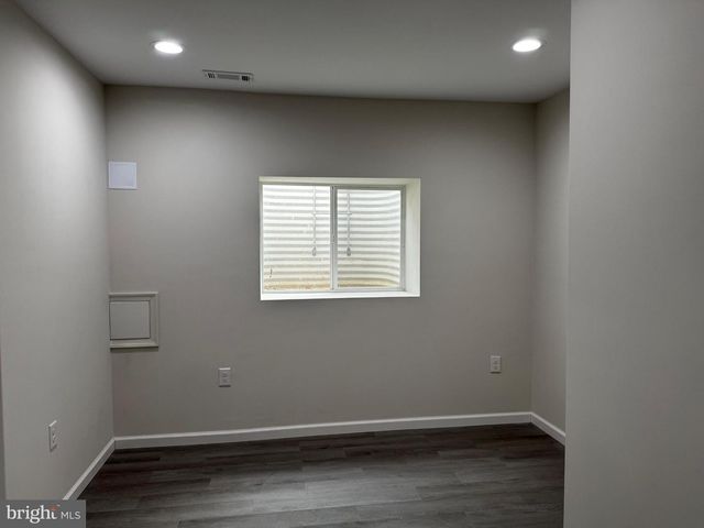 1920 OLD POST TER, Woodbridge, VA 22191