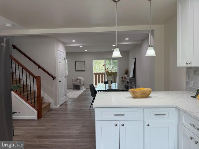 1920 OLD POST TER, Woodbridge, VA 22191