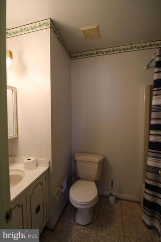 29778 OAK RD, Mechanicsville, MD 20659