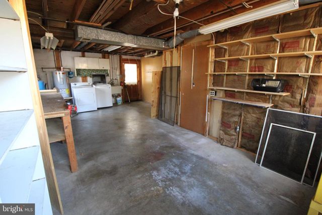 29778 OAK RD, Mechanicsville, MD 20659