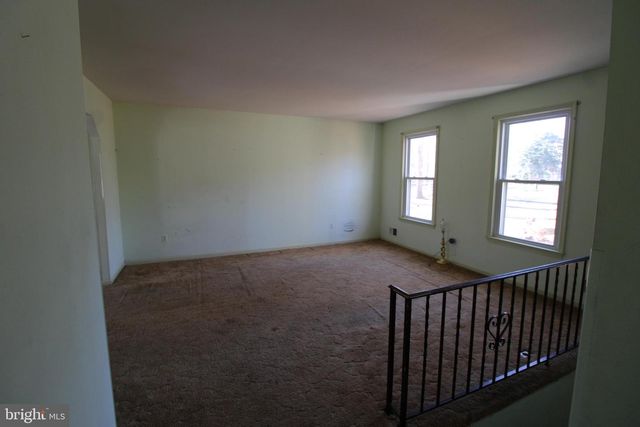 29778 OAK RD, Mechanicsville, MD 20659