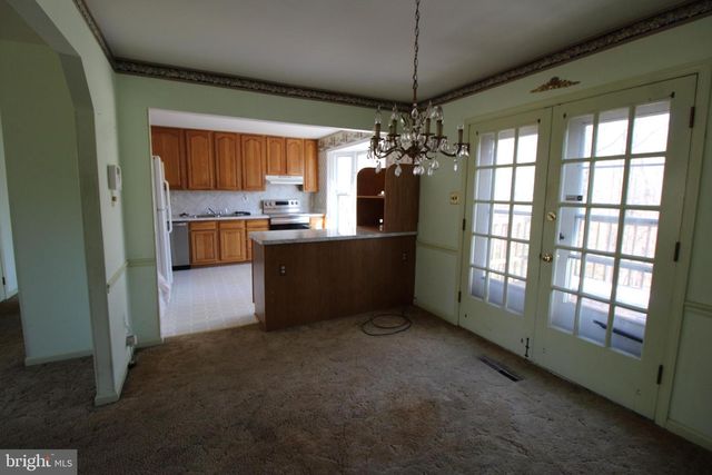 29778 OAK RD, Mechanicsville, MD 20659