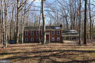 29778 OAK RD, Mechanicsville, MD 20659