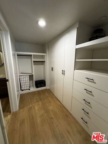 3855 Ingraham Street 301, Los Angeles, CA 90005