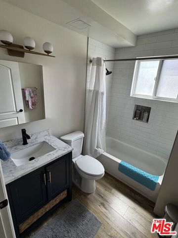 3855 Ingraham Street 301, Los Angeles, CA 90005