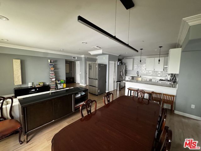 3855 Ingraham Street 301, Los Angeles, CA 90005