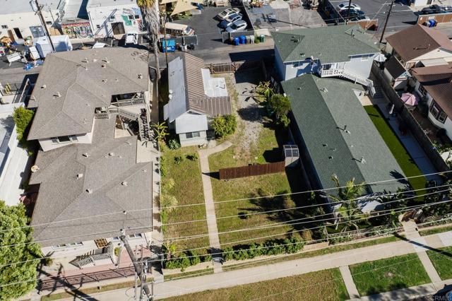 114 S Tremont Street, Oceanside, CA 92054