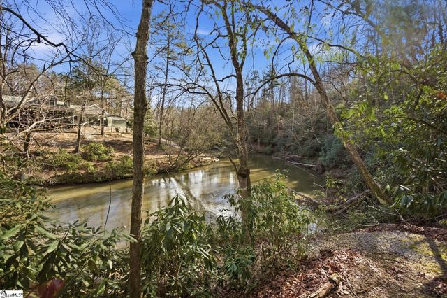320 Holly Lane, Walhalla, SC 29691