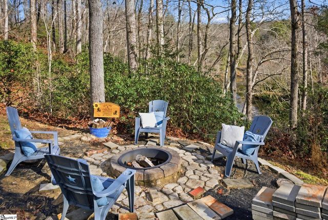 320 Holly Lane, Walhalla, SC 29691