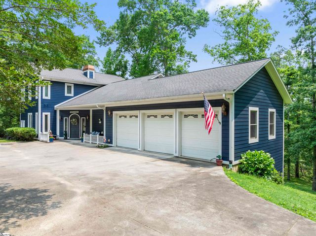 320 Holly Lane, Walhalla, SC 29691