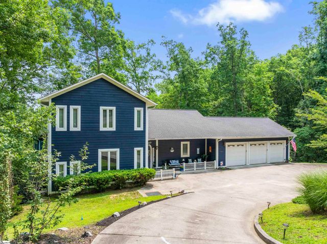 320 Holly Lane, Walhalla, SC 29691