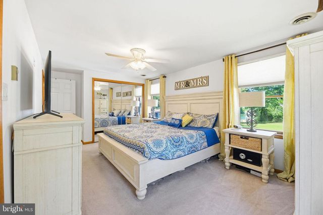 550 ROLLING HILLS RD, Solomons, MD 20688
