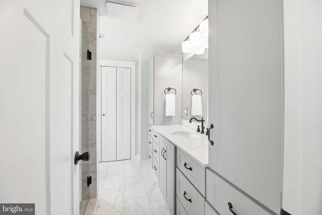 550 ROLLING HILLS RD, Solomons, MD 20688