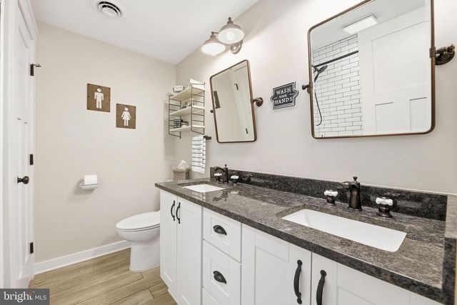 550 ROLLING HILLS RD, Solomons, MD 20688