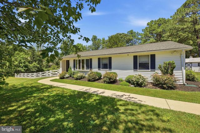 550 ROLLING HILLS RD, Solomons, MD 20688