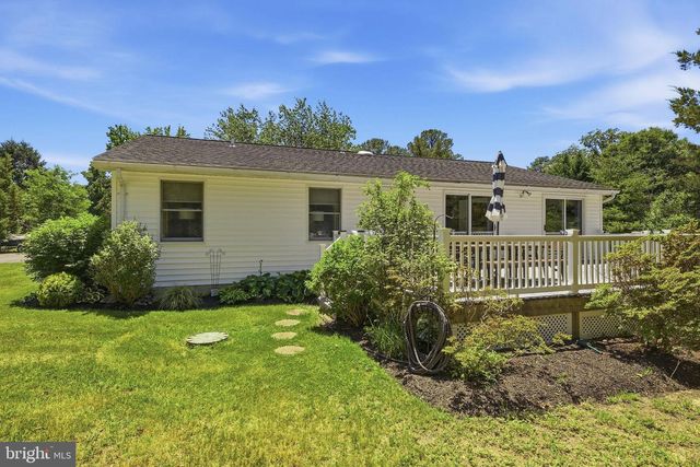 550 ROLLING HILLS RD, Solomons, MD 20688