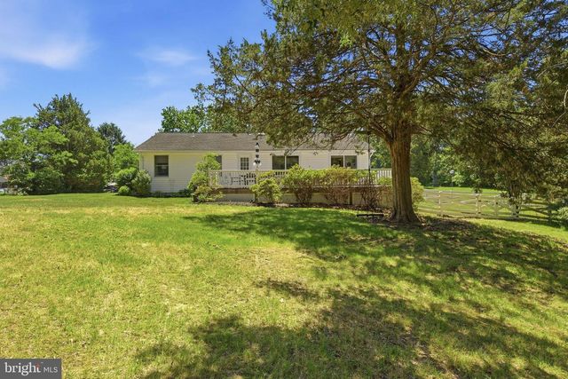 550 ROLLING HILLS RD, Solomons, MD 20688