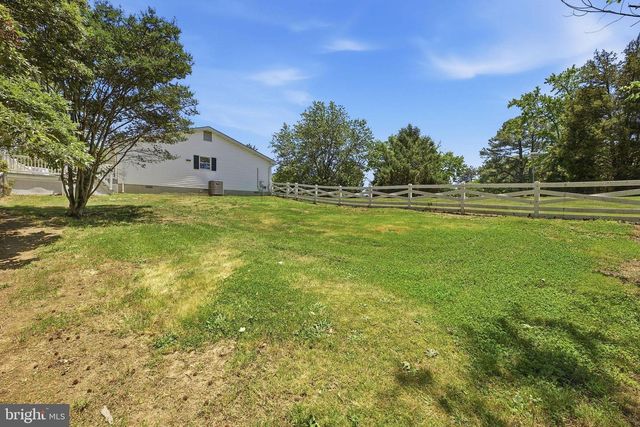 550 ROLLING HILLS RD, Solomons, MD 20688