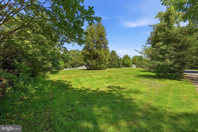550 ROLLING HILLS RD, Solomons, MD 20688