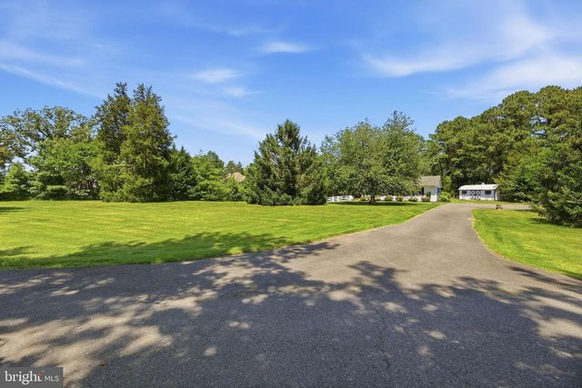 550 ROLLING HILLS RD, Solomons, MD 20688