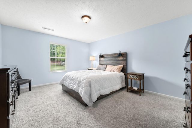 2386 Vista Lake Drive, Batavia Twp, OH 45103